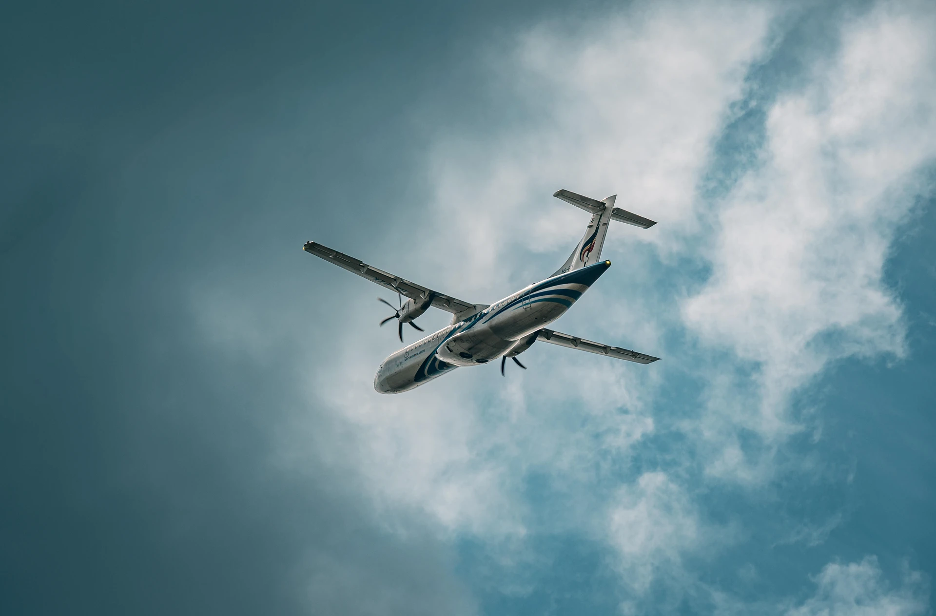 Corporate Flight Ticket Refunds: Minimising Losses